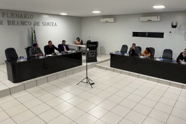 Câmara de Vereadores de São Francisco do Brejão realiza mais uma Sessão Ordinária com foco em s...