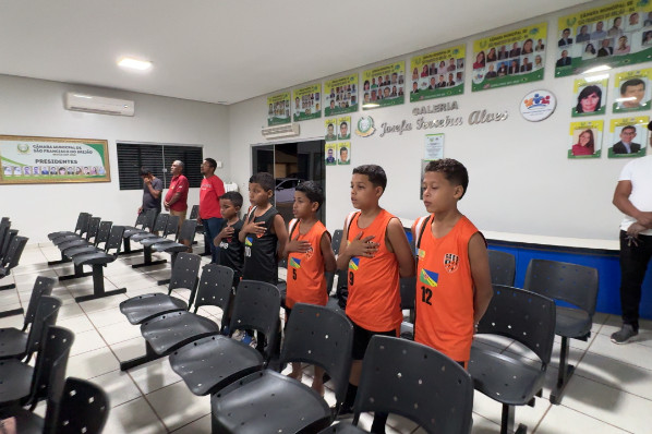 Câmara de São Francisco do Brejão realiza sessão com importantes avanços para a saúde, educação...